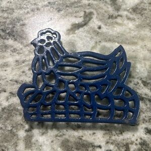 Blue Chicken Trivet EUC